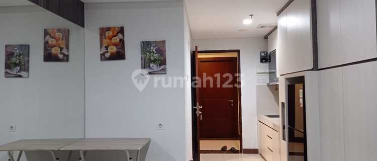Apartemen rapi full furnished siap huni dekat dgn universitas binus & bunda mulia 1
