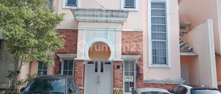 Dijual Rumah 2 Lantai di Cluster Alicante Gading Serpong  1