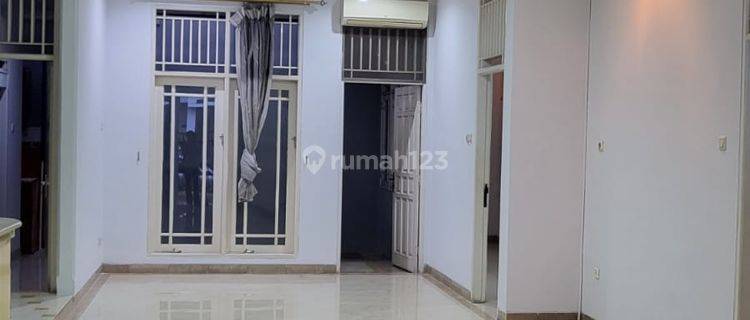 Disewakan Rumah 1 Lantai di Sektor 1a Gading Serpong  1