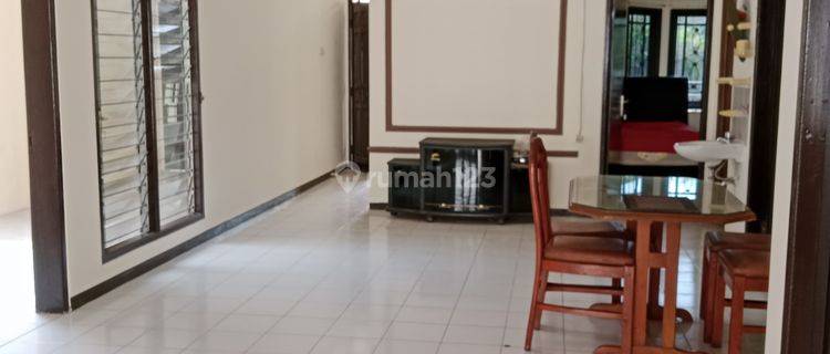 Disewa Rumah Semifurnished di Sektor 1d Gading Serpong  1