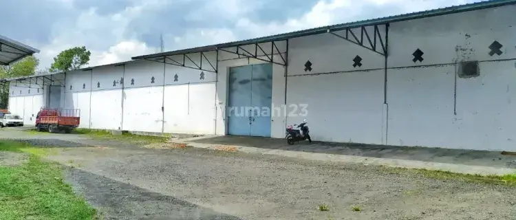 GUDANG LUAS STRATEGIS UNTUK BISNIS DI KAWASAN INDUSTRI KOTA  1