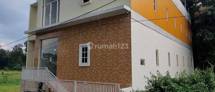 Eksklusif Kost 24 Kamar Jalan Kaliurang Dekat Ke Uii Furnished 1