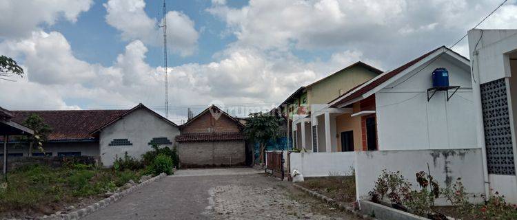 Tanah Murah Mini Cluster Strategis Utara Pasar Klewer Prambanan  1