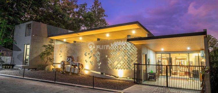 Villa Aktif Lokasi Strategis Dekat Kasongan Bantul Furnished  1