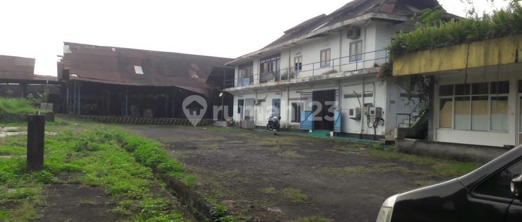 Dijual  gudang lokasi strategis, pinggir Jl. Raya Jakarta - Bogor, dekat dengan tol BOR 1