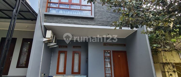 Di jual Rumah furnish minimalis 2 lantai, siap huni, lokasi cluster depan Sentul City  1