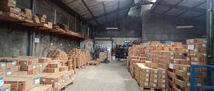 Gudang Sayap Karapitan Tengah Kota 1