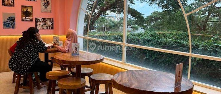 Ruko Cordoba Hoek Turun Harga View Danau 1