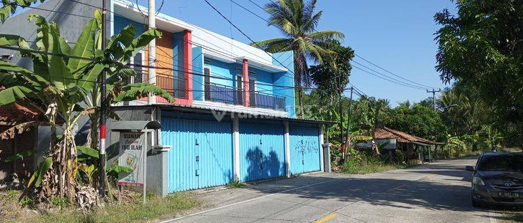 Ruko 3 Pintu 2 Lantai Jalan Utama Karangbolong 1