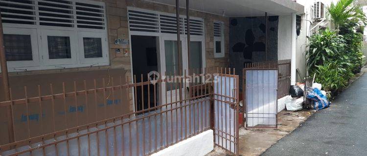 Rumah Di Menteng, Jakpus Area. Berada Di Pusat Kota Jakarta 1