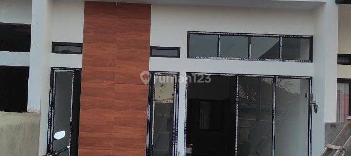 Rumah Rooftop 2 Lantai Lokasi Dekat Exit Tol JORR Pondok Kopi 1