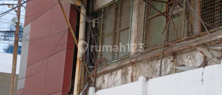 Gudang tua lt 3500 m2 di Gunung Sahari , Jakarta Pusat Murah 1