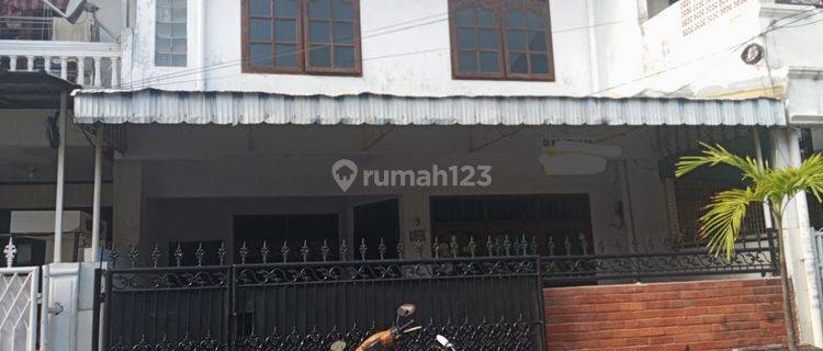 Rumah Lt 105 M2 di Kemayoran , Jakarta Pusat Murah  1