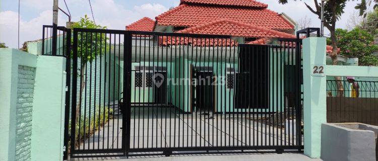 Rumah Bagus Dengan Luas Tanah Besar Rini 1