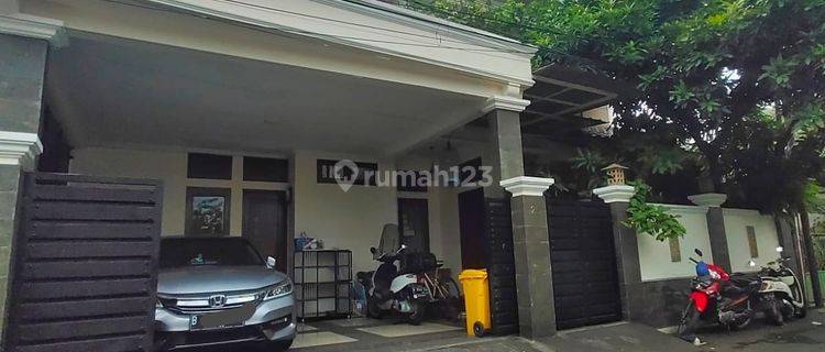 Rumah di Condet Jakarta Timur 1