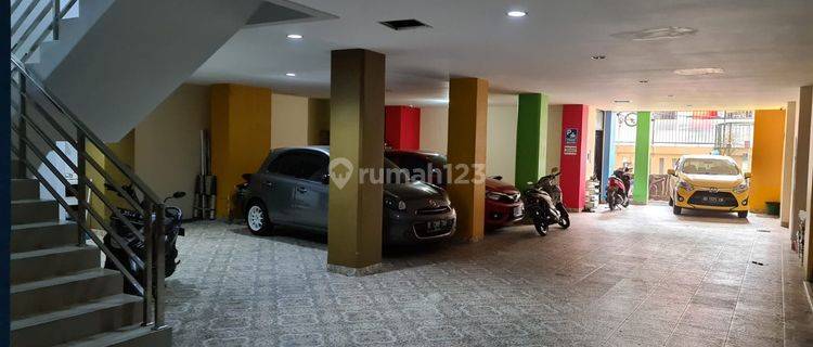 Kost 5 Lantai 44 kamar termurah di Gunung Sahari Jakarta Pusat 1