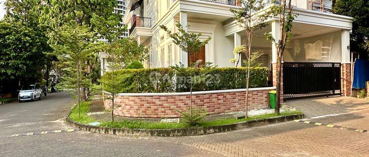 Rumah Siap Huni Full Furnised Dalam Cluster admiralty fatmawati Jakarta Selatan 1