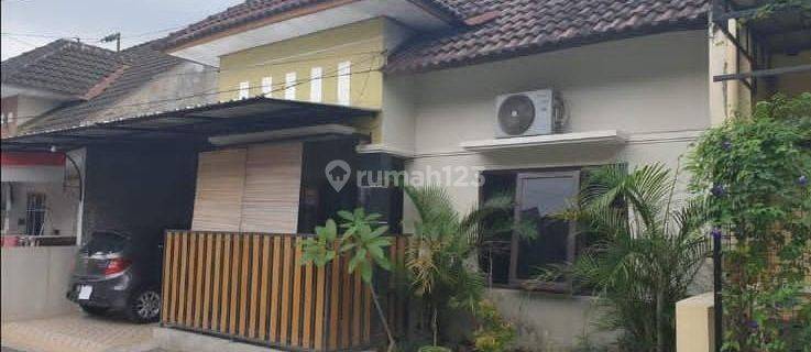 Butuh cepat terjual rumah Cantik Dalam Perum Siap Huni Dekat Ke Pakuwon Mall Upn 1