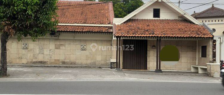 Rumah Disewakan Tepi Jalan Utama Cck Untuk Kantor ,bimbel Area Mlati  1