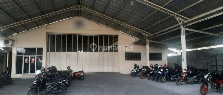 Gudang Disewakan Akses Mobil Besar Tepi Jalan Utama Area Jalan Magelang 1