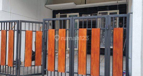 Dijual Rumah Siap Huni, Bagus Jl. Bronggalan Sawah  1