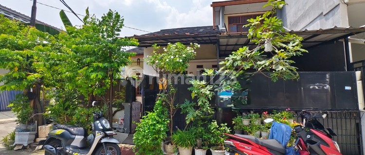 Rumah Hook Siap Huni di Galaxy Bekasi  1