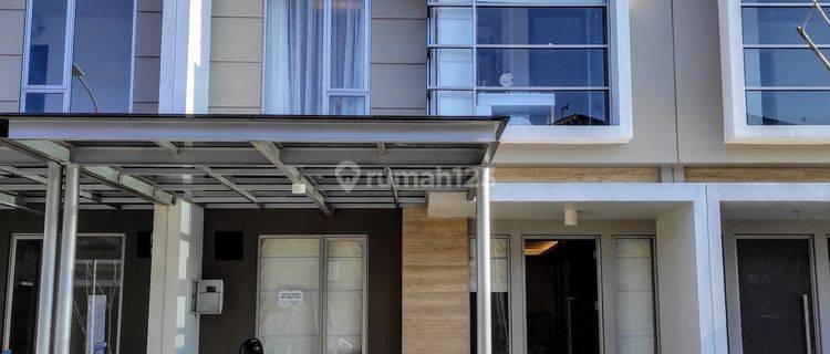 Disewakan rumah Golf Island Ukuran 6x15, 2 Lantai Ada Gorden 1
