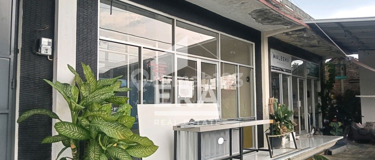 Shop House Near Residential Area in Boja Kendal Center 1