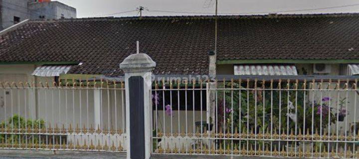 Rumah dan Pabrik di Ngadipiro Surakarta  1