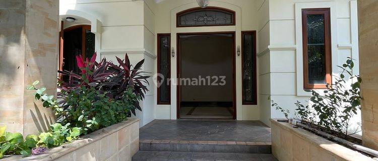 Rumah di brawijaya exclusive 1