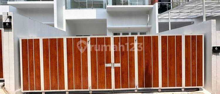 Rumah 2 Lantai Bagus Dalam Perumahan Besar di Jagakarsa  1