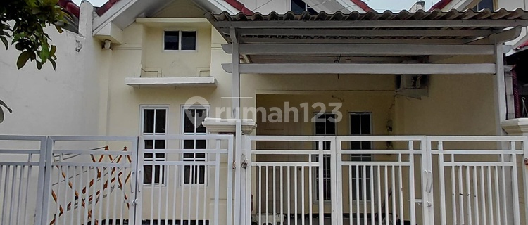 For Rent Residence in Taman Harapan Baru Bekasi (D0064) 1