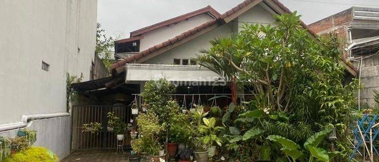 Rumah terawat Garut dekat Rumah Sakit  1