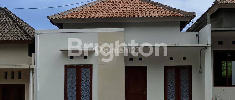 RUMAH INDENT KONSEP CLUSTER DI TABANAN 1