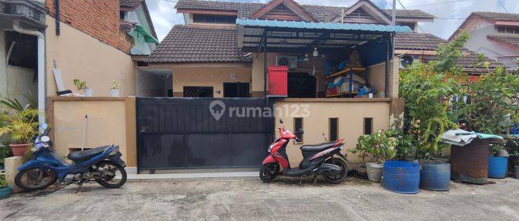 Rumah Sudah Renovasi Semi Furnished HGB di Citra Batam, Batam 1