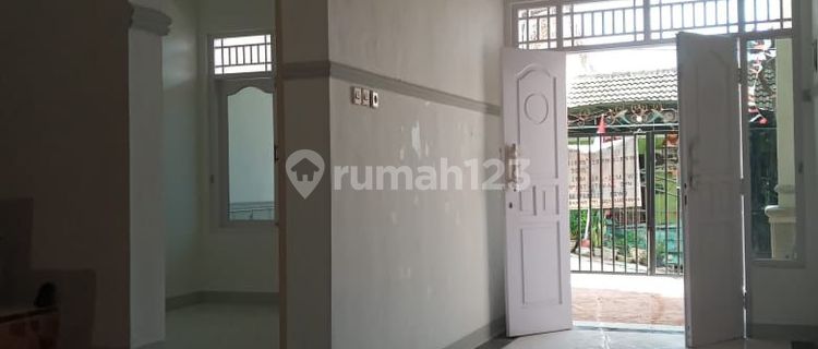 Good SHM House Ready to Occupy in Palem Raja Asri Tembalang 1