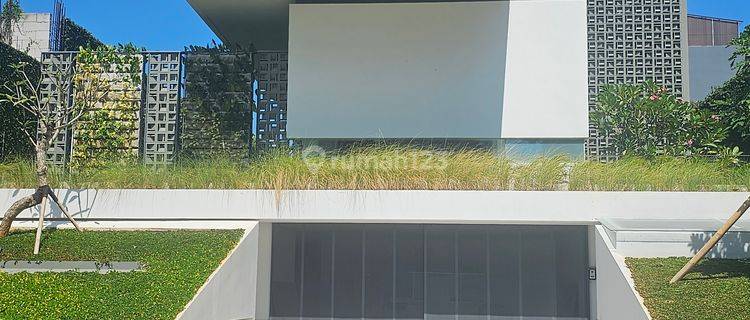 Rumah Mewah Baru Siap Huni Lokasi di Tengah Kota Semarang 1