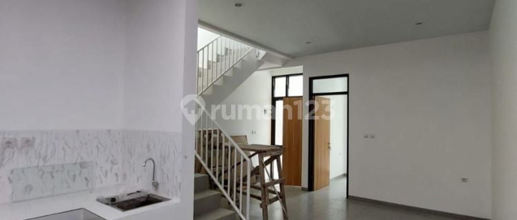 Dijual Rumah Baru 2 Lantai di Taman Kopo Indah 1 1