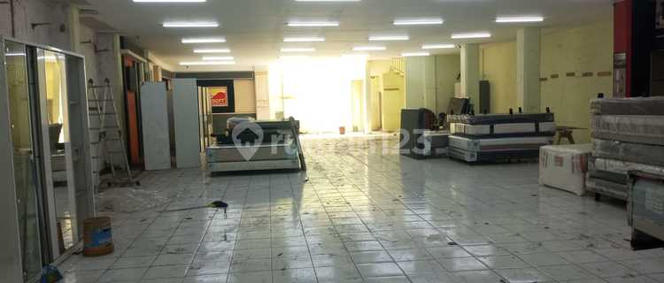 Sudirman Ruko Ruang Usaha 2 Lantai Siap Pakai 1