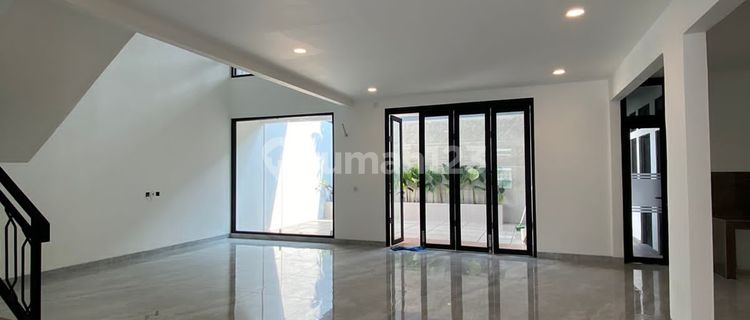 Di Sewakan Cepat Rumah Bagus Perumahan Taman Modern Cakung 1