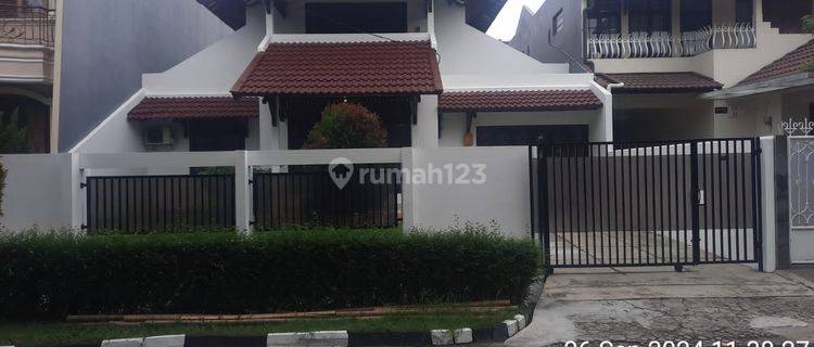 Rumah Disewakan 2 Lantai Kondisi Bagus di Camar Bintaro FN-15524 1