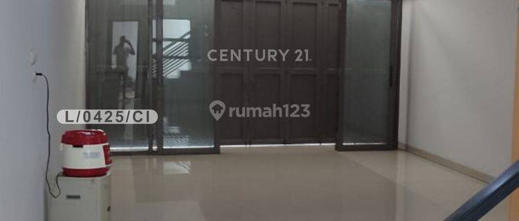 Ruko 2 Lantai Hadap Utara Strategis Di Taman Kopo Indah 3 Bandung 1
