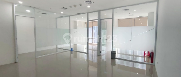 Sewa Soho Capital - Ruang Kerja Modern, Luas & Lokasi Strategis 1