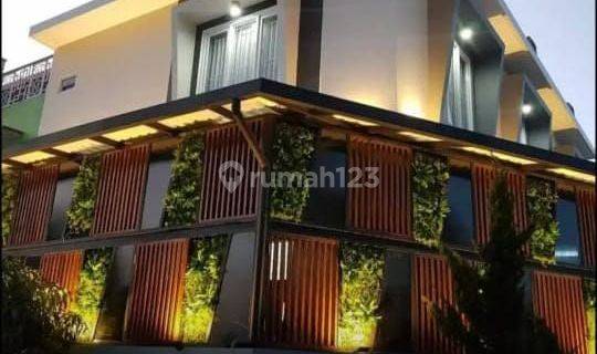 Rumah Hook Mewah Di Adipura Bandung Siap Huni Dan Terawat  1