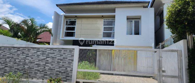 Rumah 2 Lantai Bagus Sertifikat Hak Milik di Setiabudi Regency, Bandung 1