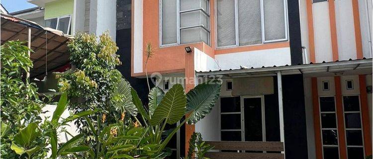 Rumah Minimalis Komplek Sariwangi Dekat Cihanjuang Polban 1