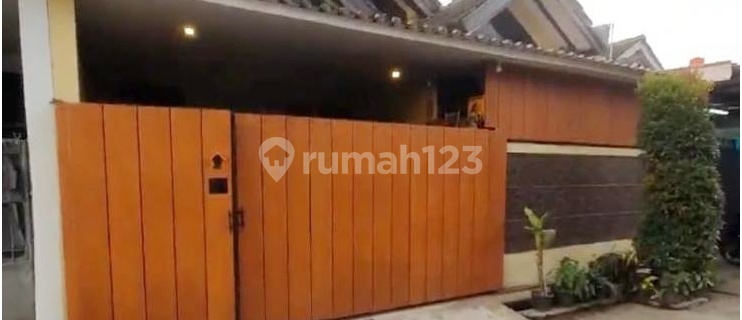 House in Taman Cibaduyut Indah, Bandung, Good and Ready to Live In 1