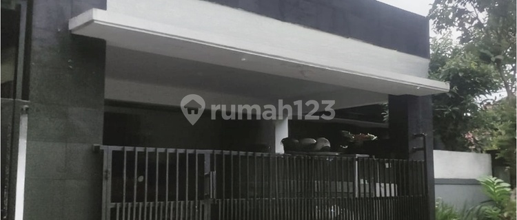 Spacious, Well-Maintained House in Setradago Complex, East Bandung 1