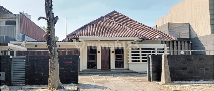 Strategic Spacious Ready-to-Occupy House in Gatot Subroto, Bandung 1