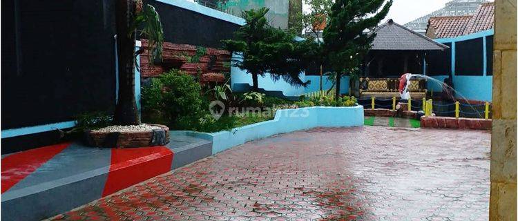 Rumah Villa Pinggir Jalan Bagus Luas di Majalaya Bandung 1